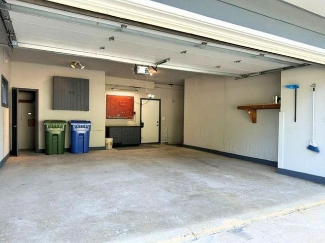 225 Charles Street, Charles City, IA 50616