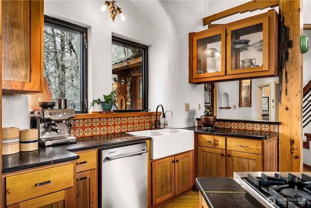 1581 Thomas Road, Ellensburg, WA 98926