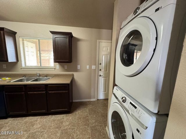 14312 GIL REYES Drive D, El Paso, TX 79938