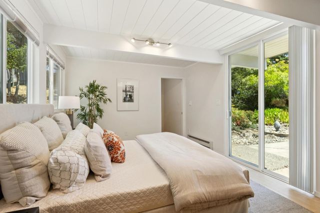 2236 Bunker Hill Drive, San Mateo, CA 94402