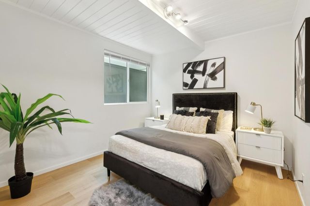 2236 Bunker Hill Drive, San Mateo, CA 94402