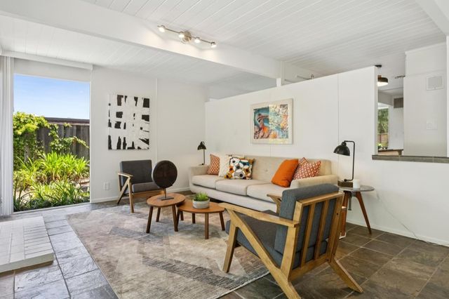 2236 Bunker Hill Drive, San Mateo, CA 94402