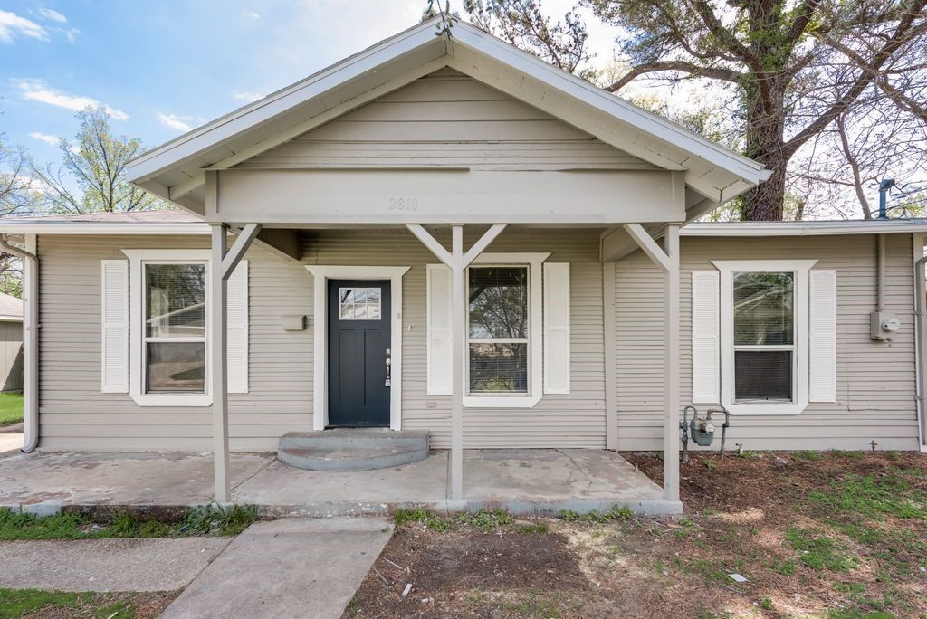 2818 Oakdale Street, Dallas, TX 75215