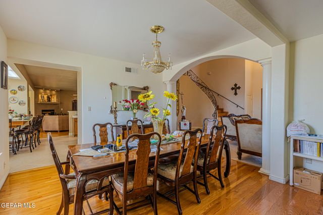 528 FLANAGAN Place, El Paso, TX 79928