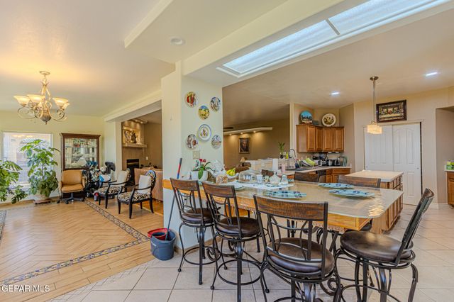 528 FLANAGAN Place, El Paso, TX 79928