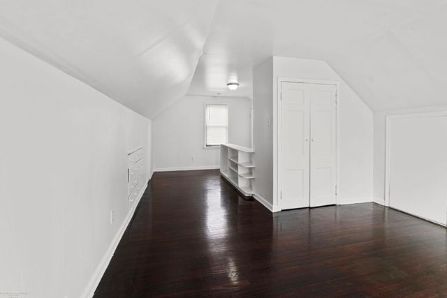 17583 Huntington Road, Detroit, MI 48219