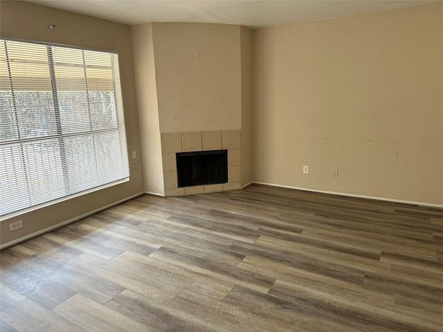 10100 S Gessner Road 212, Houston, TX 77071