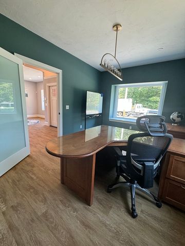 330 Wareham St, Middleboro, MA 02346