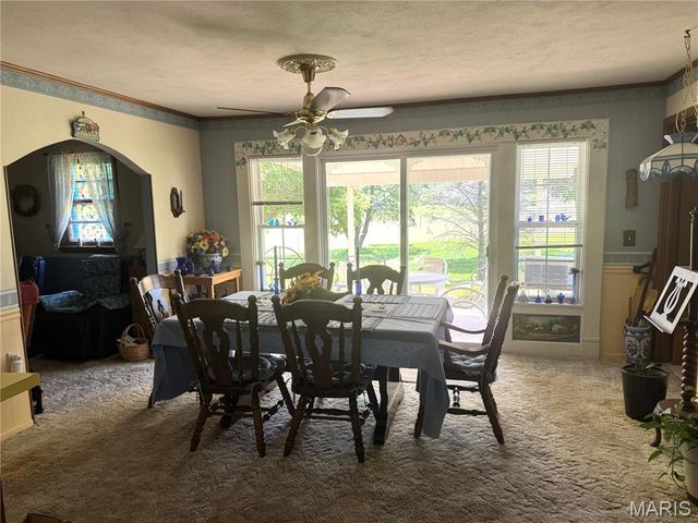 2210 S Highway 94, Defiance, MO 63341