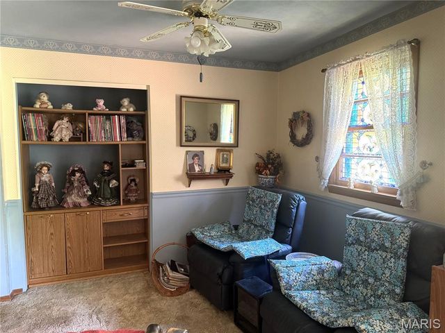 2210 S Highway 94, Defiance, MO 63341