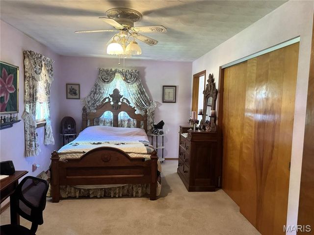 2210 S Highway 94, Defiance, MO 63341