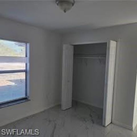 1703 Edison AVE, Lehigh Acres, FL 33972