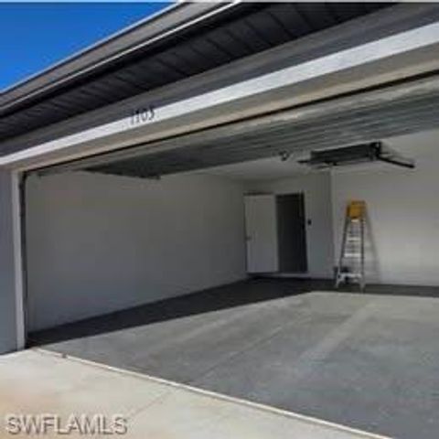 1703 Edison AVE, Lehigh Acres, FL 33972