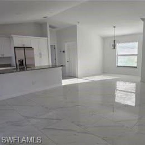 1703 Edison AVE, Lehigh Acres, FL 33972