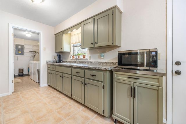 545 SW 257TH TERRACE, Newberry, FL 32669