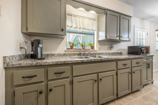 545 SW 257TH TERRACE, Newberry, FL 32669