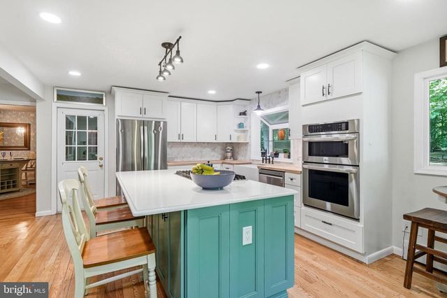 1152 BARBARA DR, Cherry Hill, NJ 08003