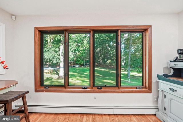 1152 BARBARA DR, Cherry Hill, NJ 08003