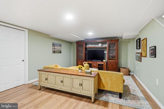 1152 BARBARA DR, Cherry Hill, NJ 08003