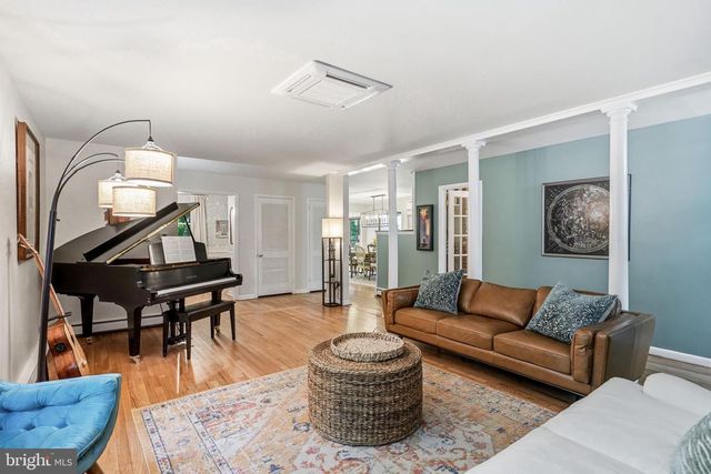 1152 BARBARA DR, Cherry Hill, NJ 08003