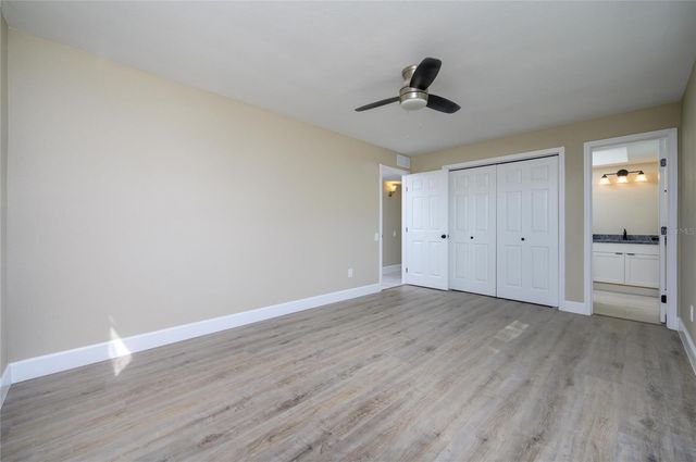 11425 47TH AVENUE N, St Petersburg, FL 33708