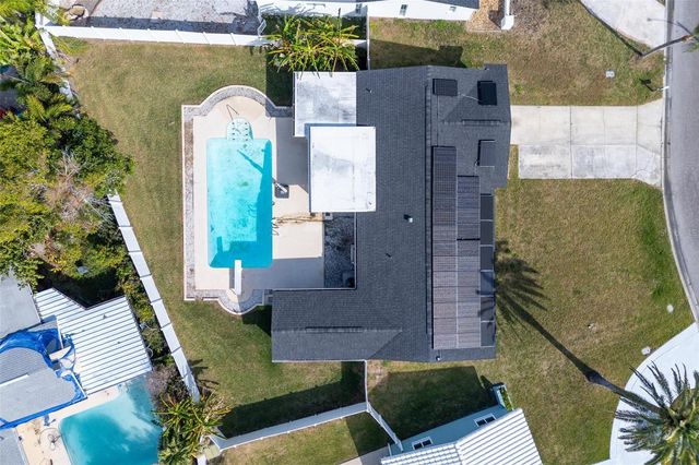 11425 47TH AVENUE N, St Petersburg, FL 33708