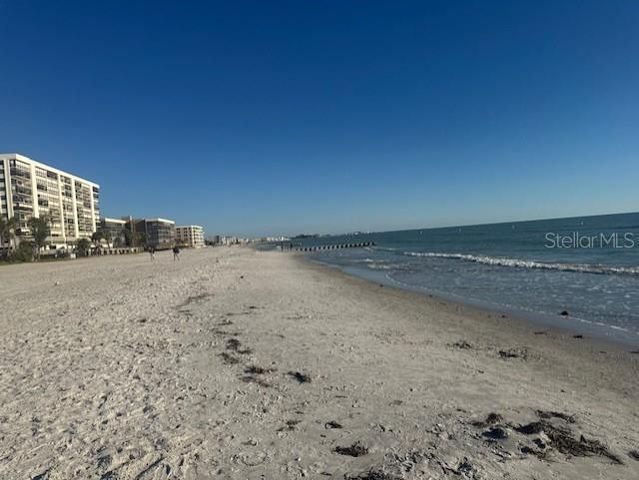 11425 47TH AVENUE N, St Petersburg, FL 33708