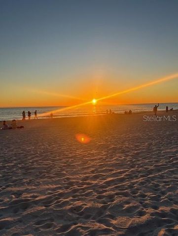 11425 47TH AVENUE N, St Petersburg, FL 33708