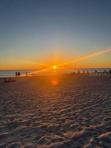 11425 47TH AVENUE N, St Petersburg, FL 33708