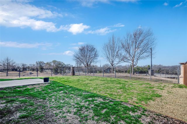 4001 eaton Park Drive, Mckinney, TX 75071