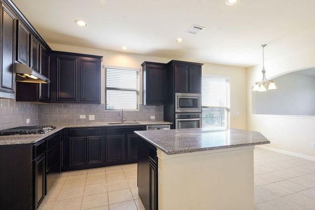 4001 eaton Park Drive, Mckinney, TX 75071