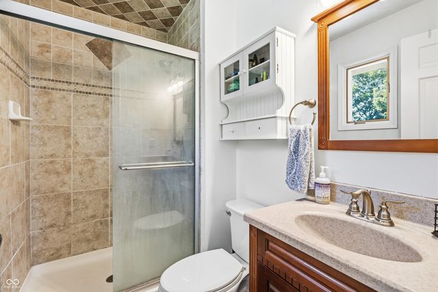 1720 Ridge Hill Lane, Indianapolis, IN 46217