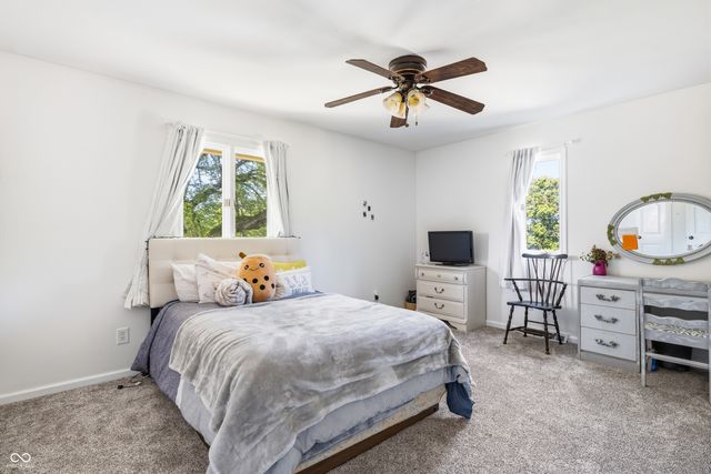 1720 Ridge Hill Lane, Indianapolis, IN 46217