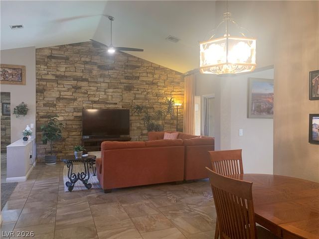 2924 Crown Ridge Drive, Las Vegas, NV 89134