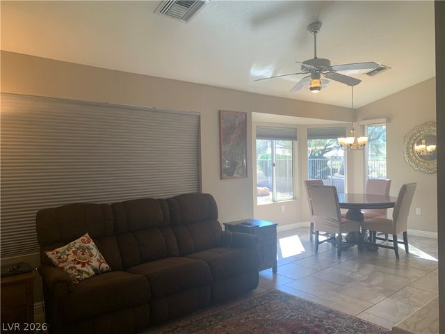 2924 Crown Ridge Drive, Las Vegas, NV 89134