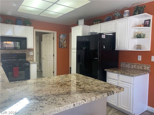 2924 Crown Ridge Drive, Las Vegas, NV 89134