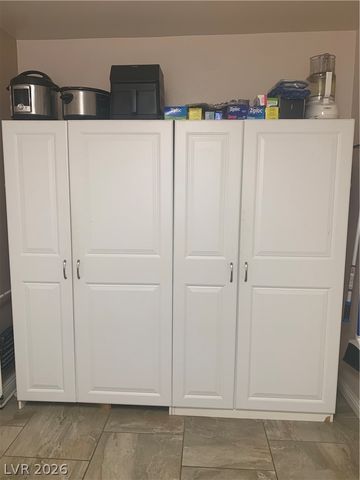 2924 Crown Ridge Drive, Las Vegas, NV 89134