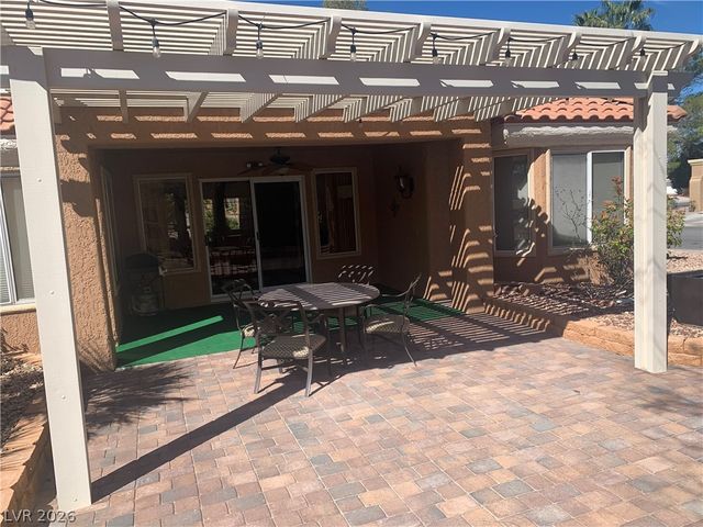 2924 Crown Ridge Drive, Las Vegas, NV 89134