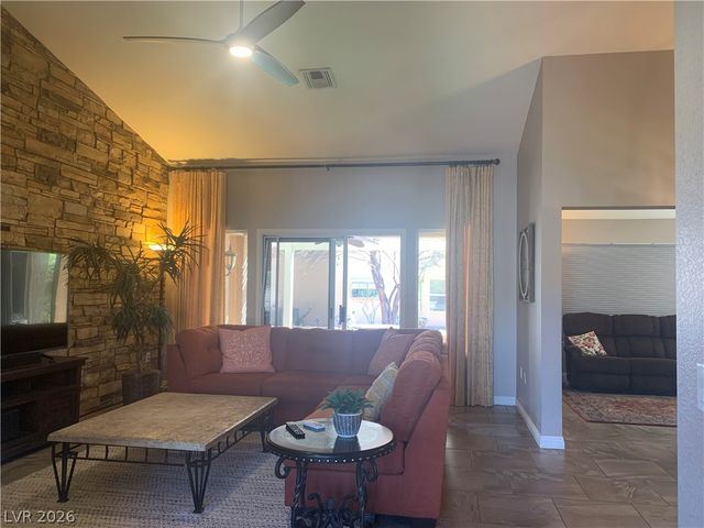 2924 Crown Ridge Drive, Las Vegas, NV 89134