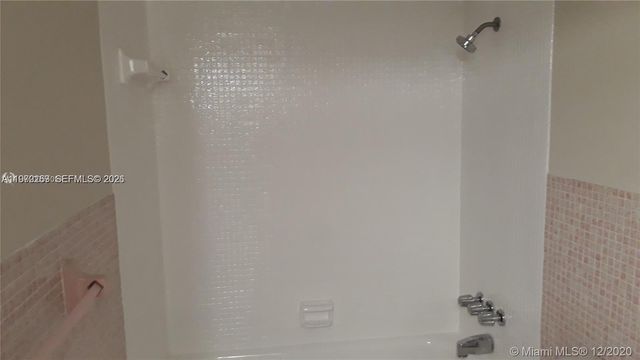 1540 NE 191st Street 244, Miami, FL 33179