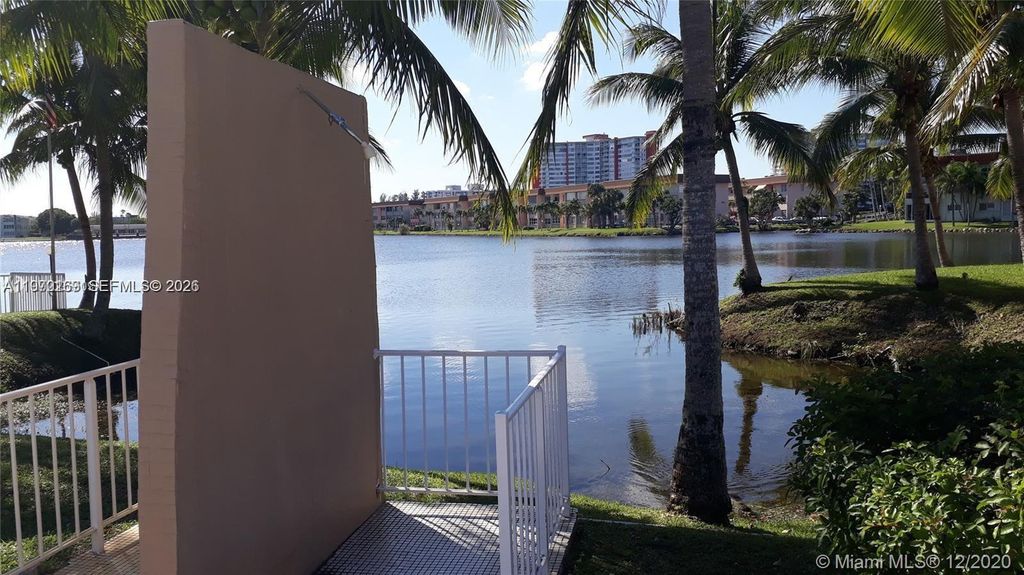 1540 NE 191st Street 244, Miami, FL 33179