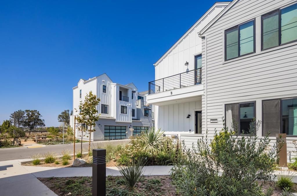 1502 Livorno Place 104, Encinitas, CA 92024 — photo 2