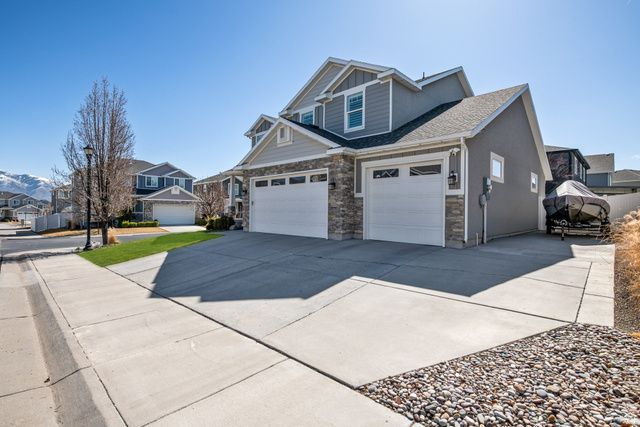 3803 W COASTAL DUNE DR, South Jordan, UT 84009