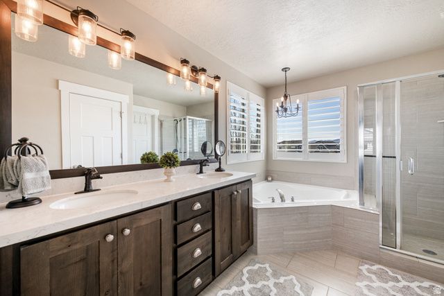 3803 W COASTAL DUNE DR, South Jordan, UT 84009