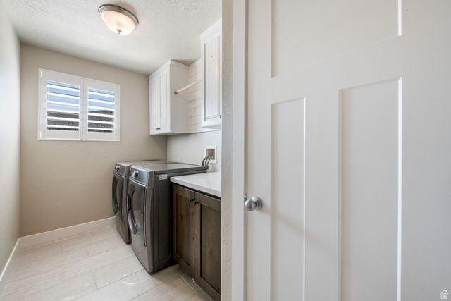 3803 W COASTAL DUNE DR, South Jordan, UT 84009