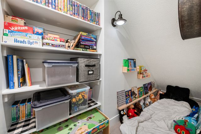 3803 W COASTAL DUNE DR, South Jordan, UT 84009