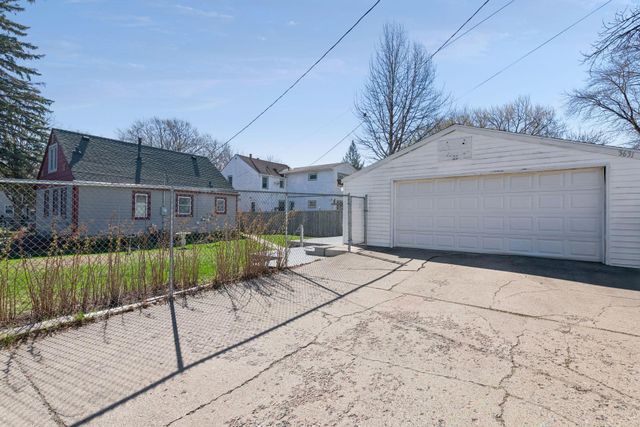 3631 Upton Avenue N, Minneapolis, MN 55412