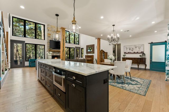 120 Sage CV, Bastrop, TX 78602