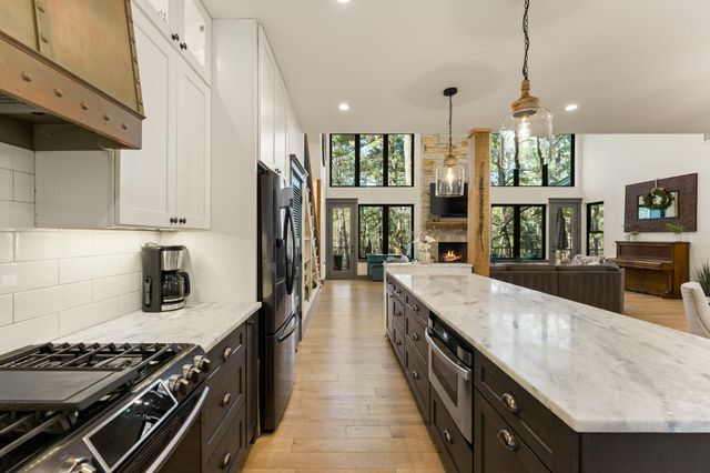 120 Sage CV, Bastrop, TX 78602