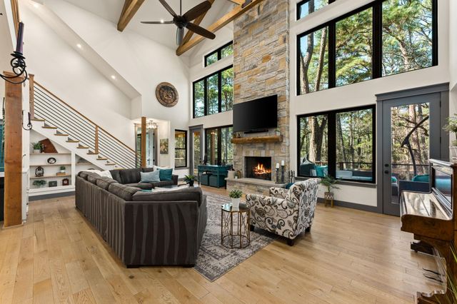 120 Sage CV, Bastrop, TX 78602